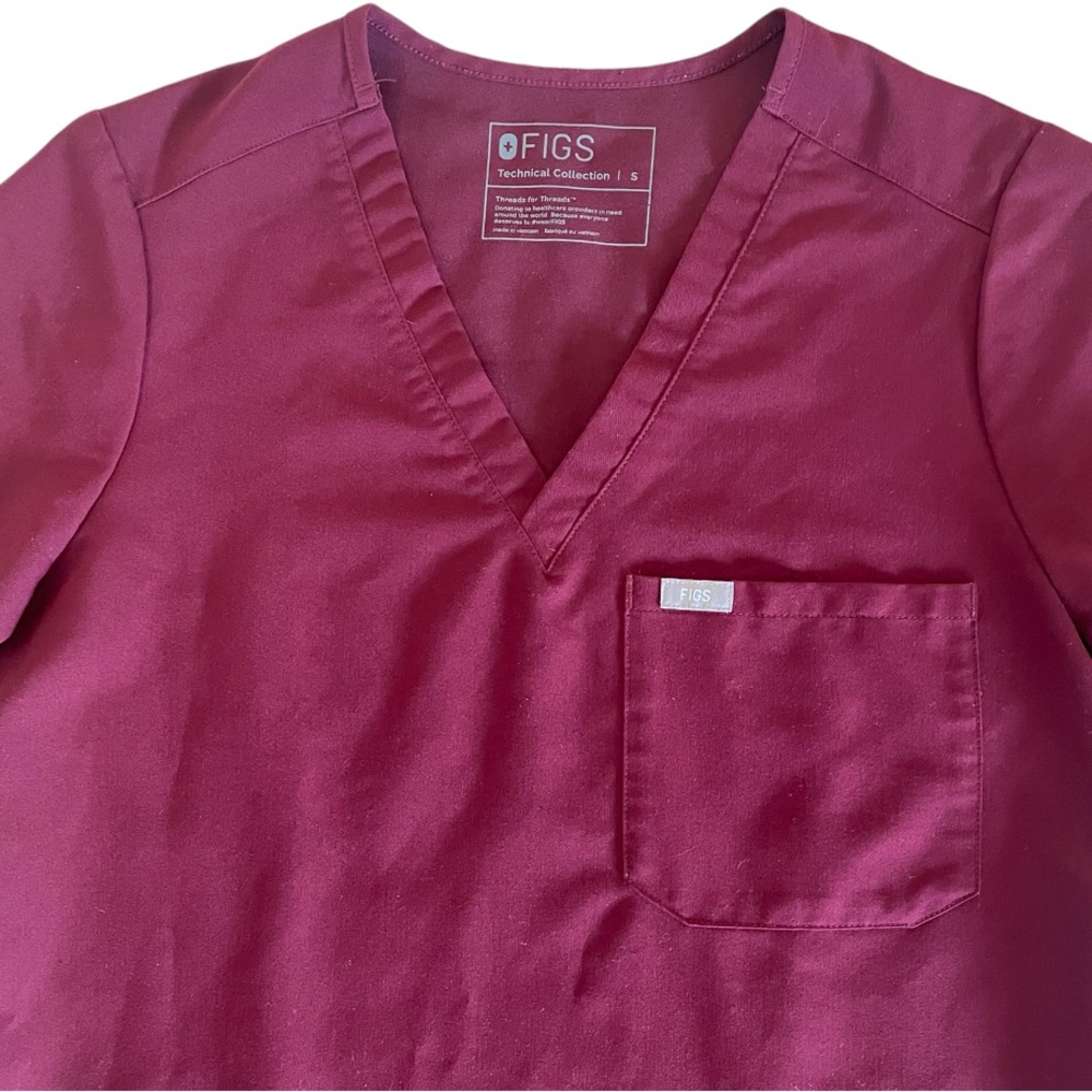 Figs Catina One Pocket Short Sleeve Shirt - Picture 2 of 4